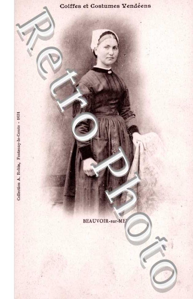 Coiffes et Costumes Vendeens