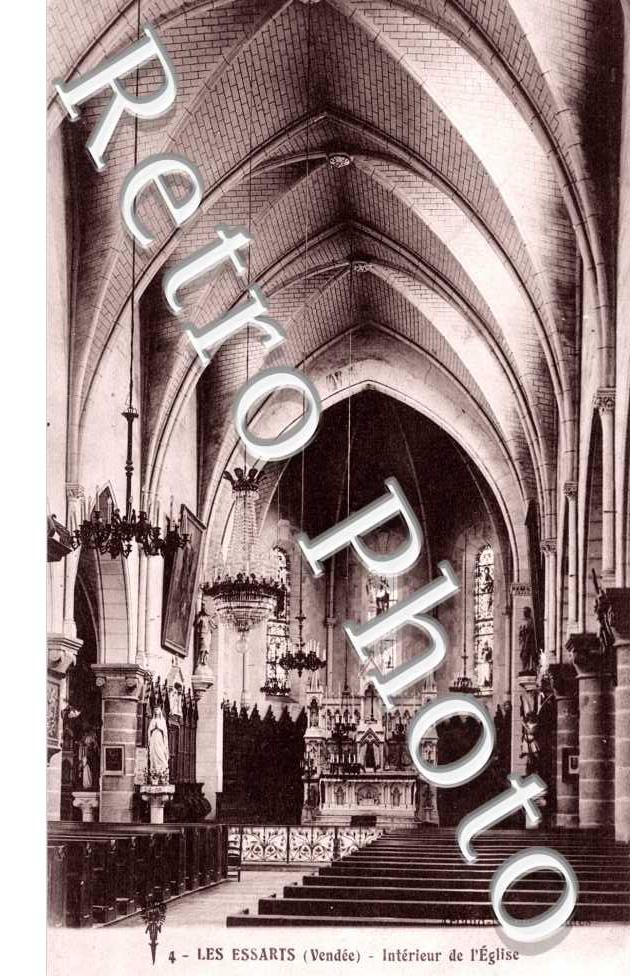 Interieur de l'eglise