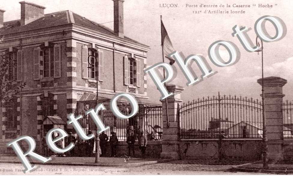 Porte d'Entree de la Caserne Hoche