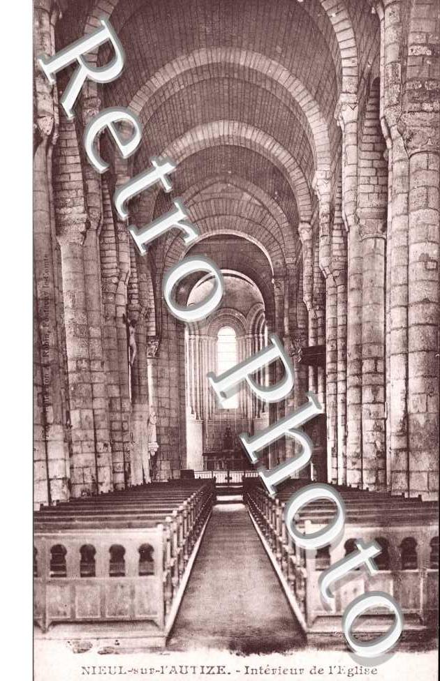 Interieur de l'Eglise