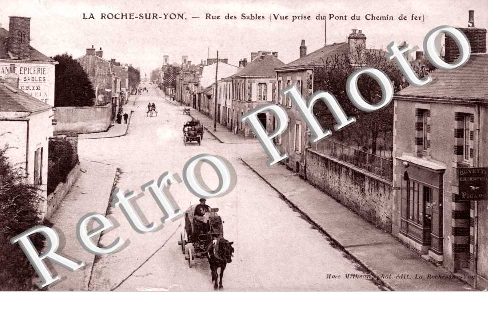 Rue des Sables, Vue prise du Chemin de Fer