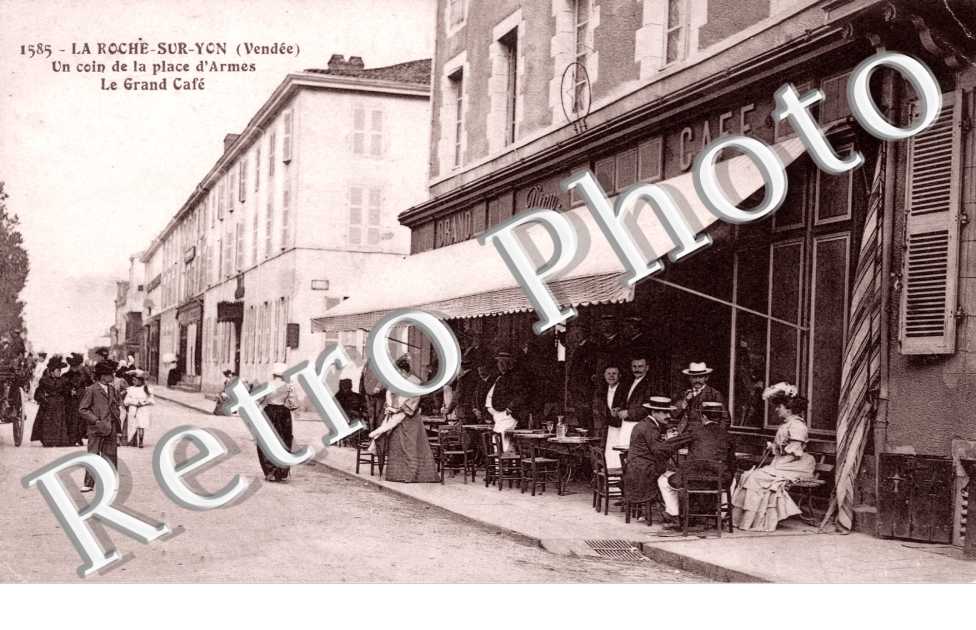 la Place d'Armes, le Grand Cafe