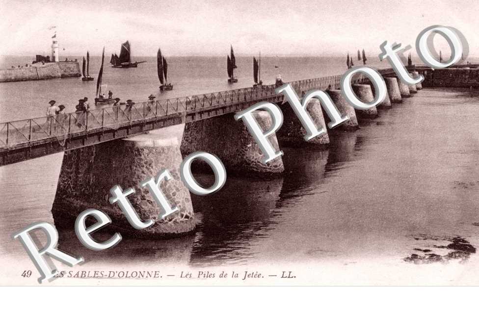 Les Piles de la Jetee