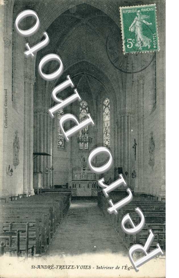 Interieur de l'Eglise