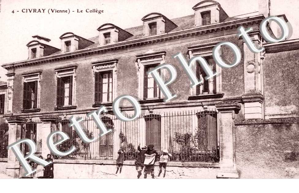 le College