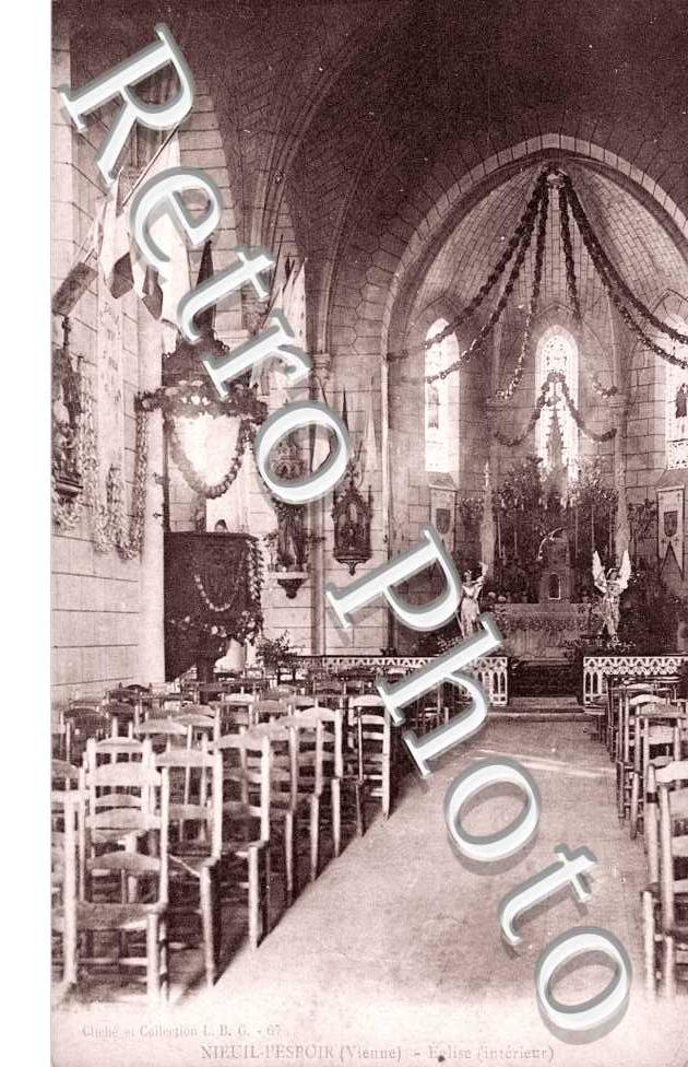 Interieur de l'Eglise