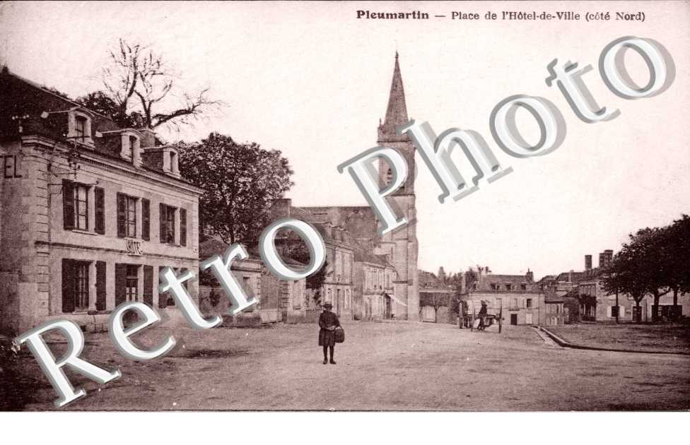 la Place de l'Hotel-de-Ville