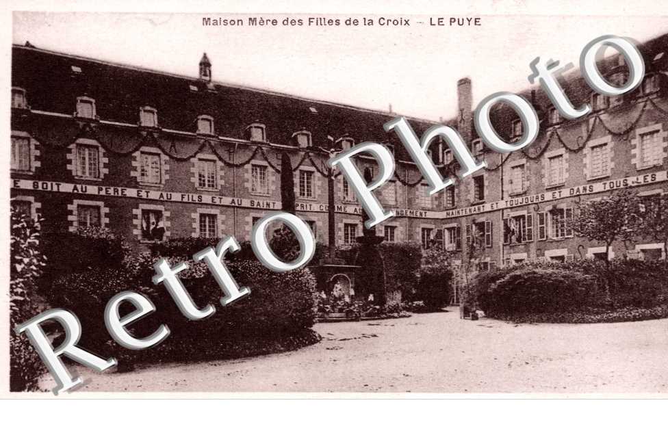 Maison  Mere des filles de la croix