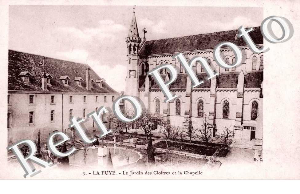 Le Jardin des Cloitres et la Chapelle