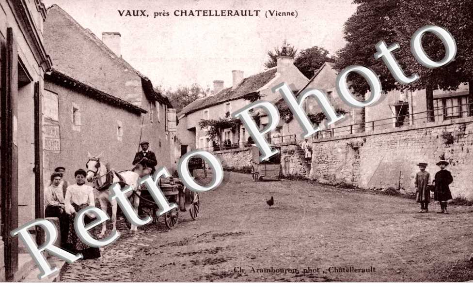 VAUX pres CHATELLERAULT