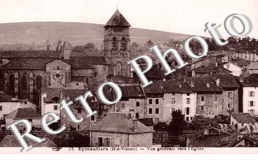 Vue Generale vers l'Eglise