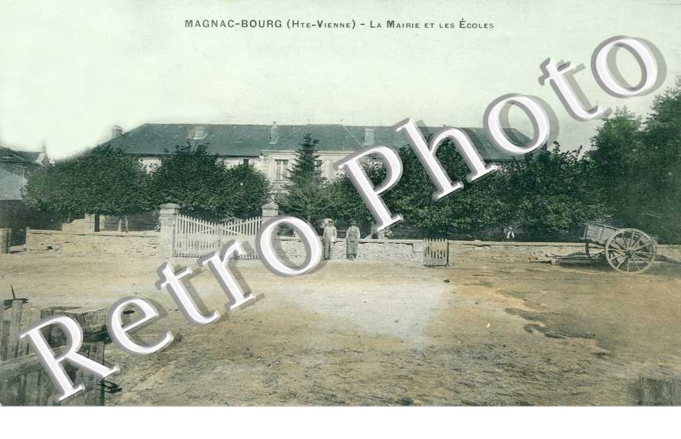 la Mairie et les Ecoles