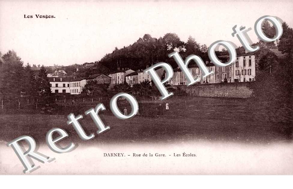 Rue de la gare et les ecoles