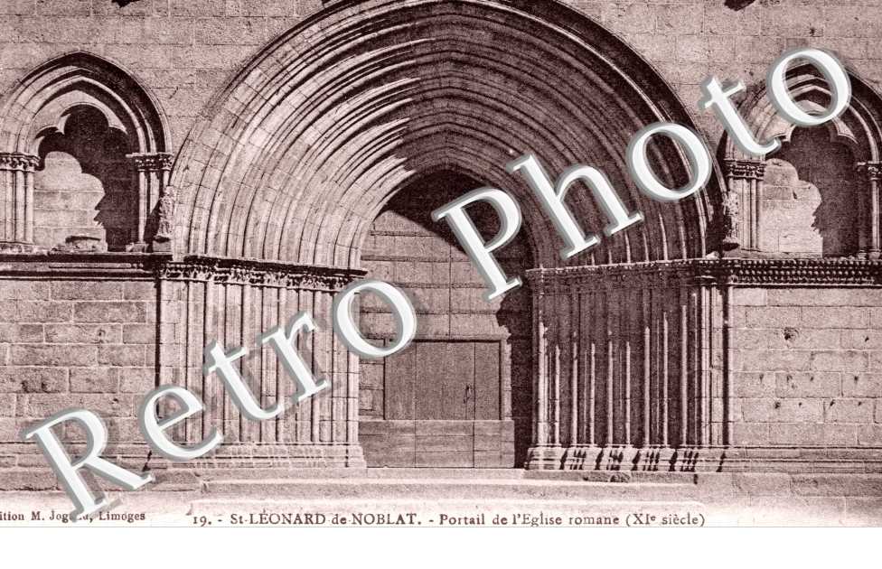Portail de l'Eglise Romane
