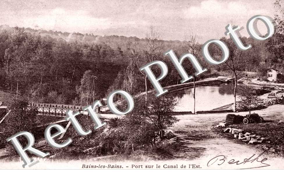 Port sur le Canal de l'Est