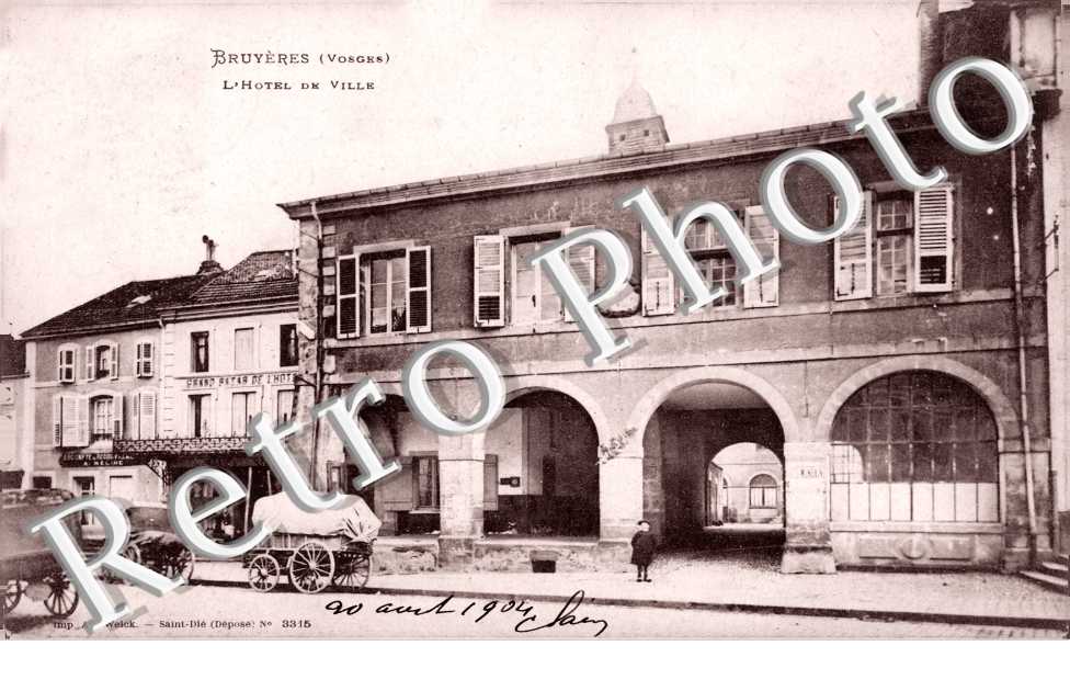 L'Hotel de Ville
