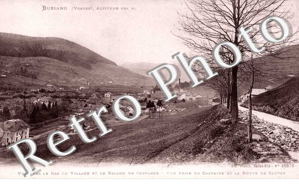 Vue vers le Bas du Village et le Ballon de Servance, Vue prise du Calvaire et la Route de Sautey