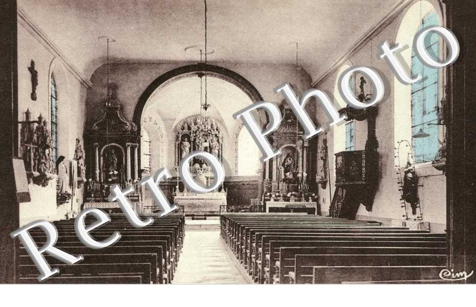 interieur de l'eglise