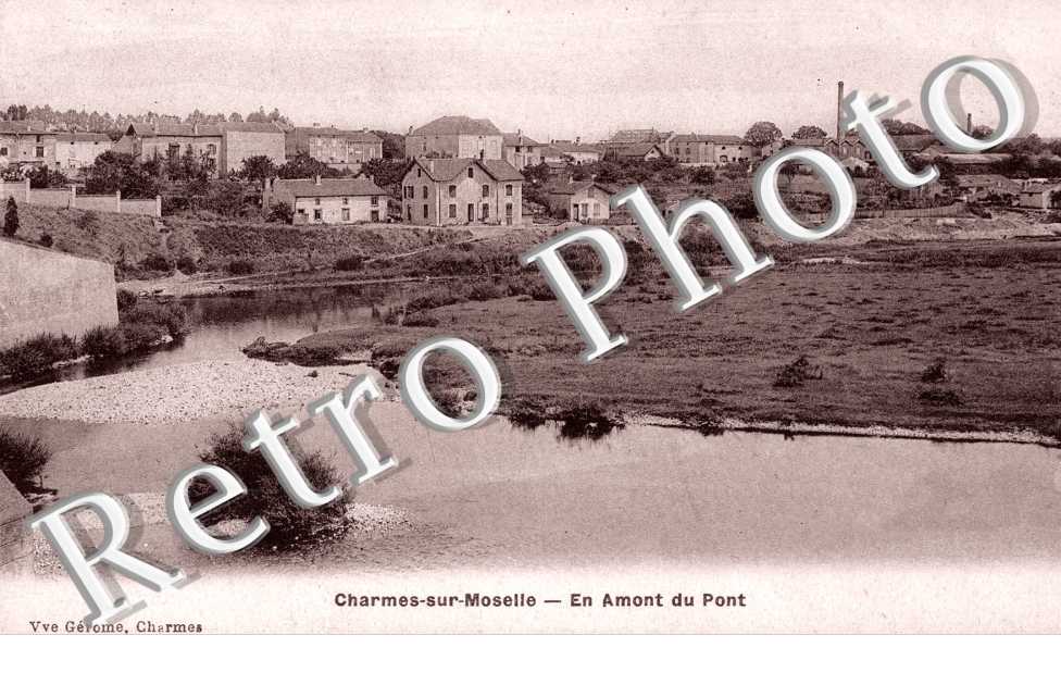 En Amont du Pont