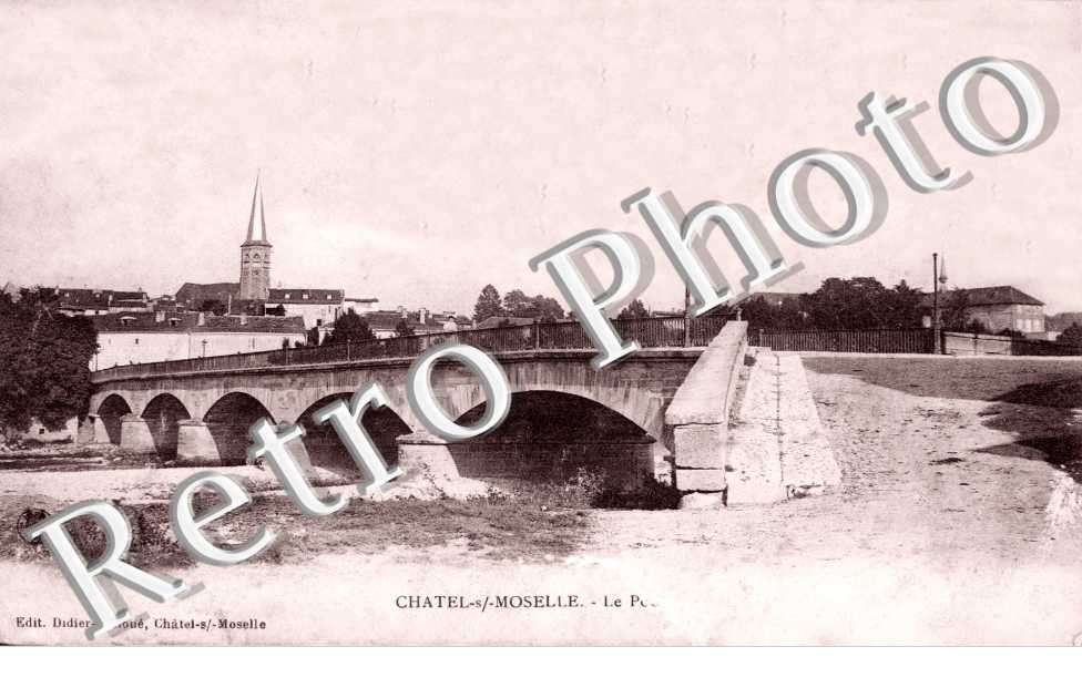 le pont, l'eglise, vue generale