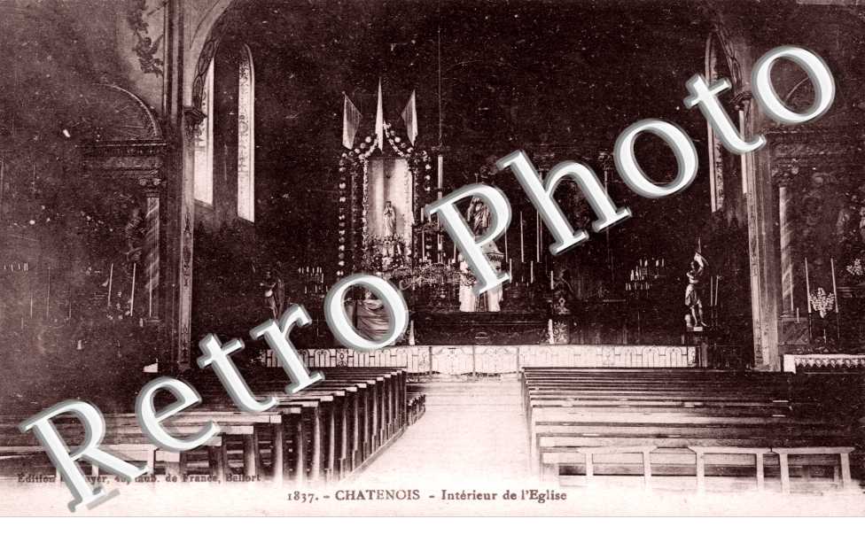 Interieur de l'eglise