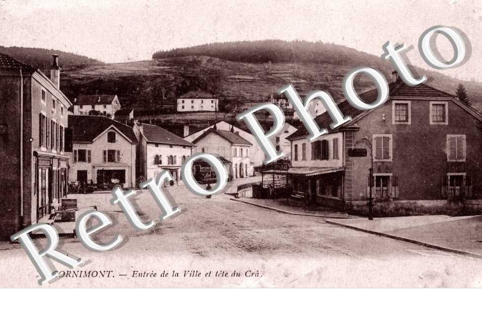 Entree de la ville et tete du Cra
