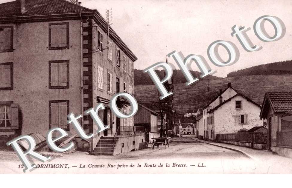 Grande rue prise de la route de la Bresse
