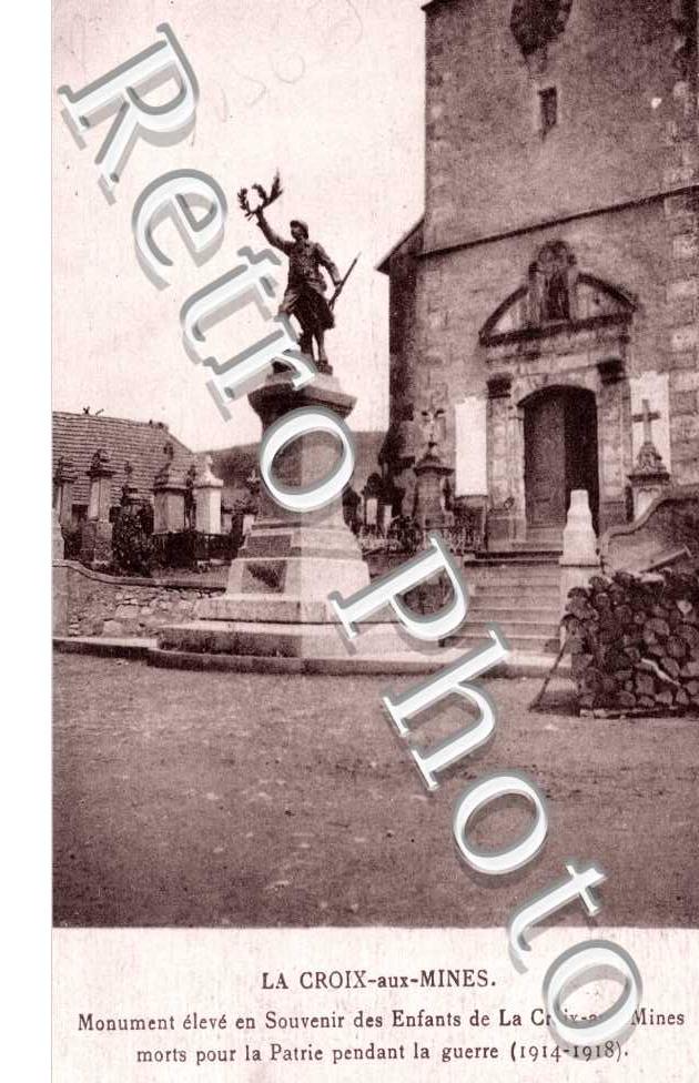 Monument eleve en souvenir des enfants