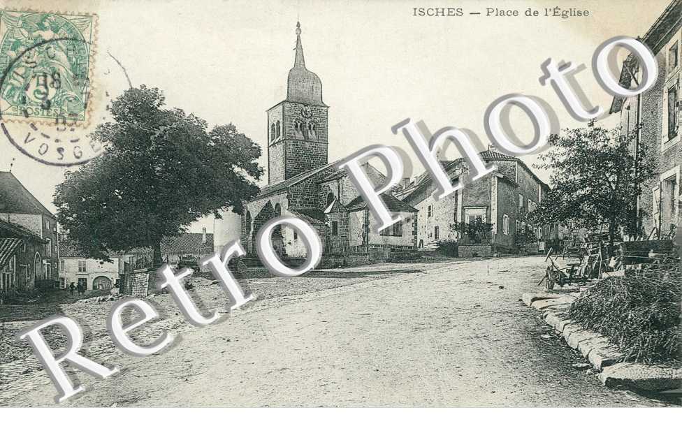 La place  de l'eglise