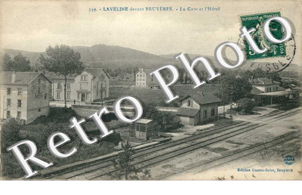 la gare et l'hotel