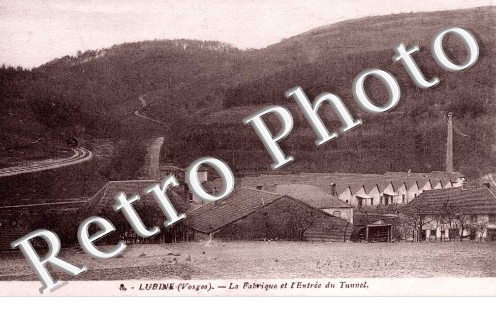 La Fabrique et l'Entree du Tunnel