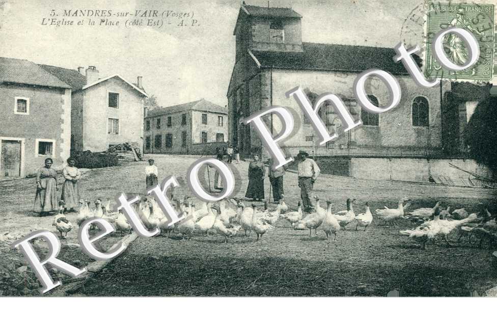 L'Eglise et la Place