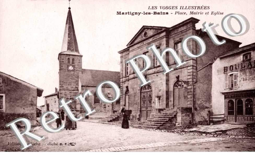 Place, Mairie et Eglise