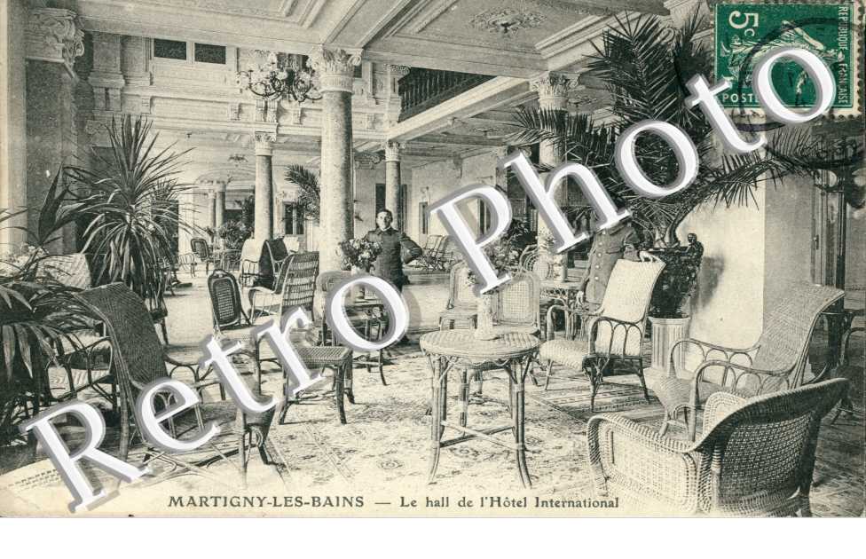 le Hall de l'Hotel International