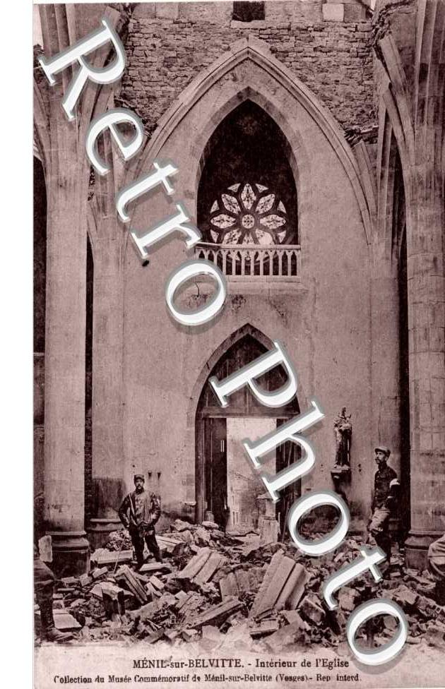Interieur de l'eglise bombardee