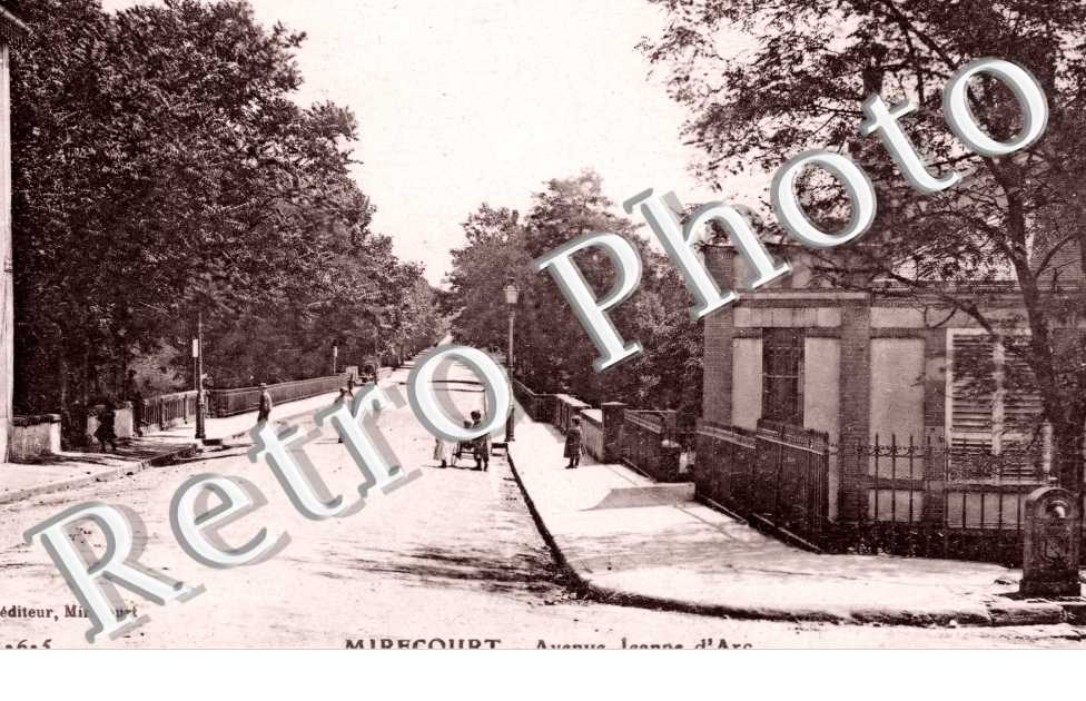 Avenue Jeanne d'Arc
