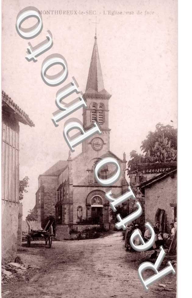 l'eglise vue de face