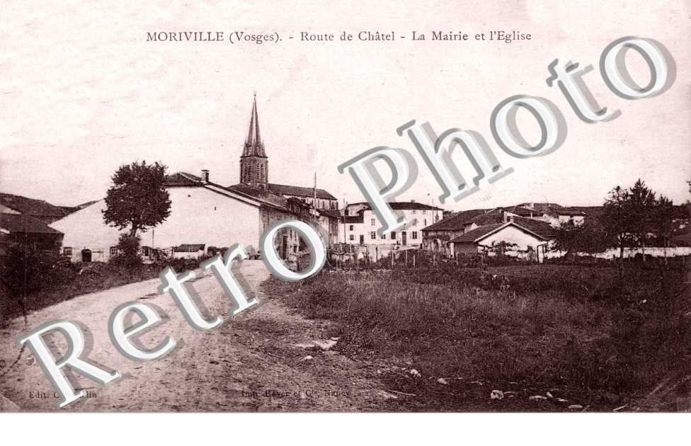 Route de Chatel, Mairie et Eglise