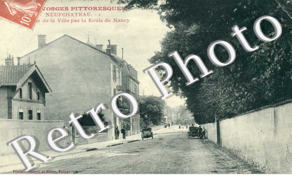 Rue de la ville par la route de Nancy