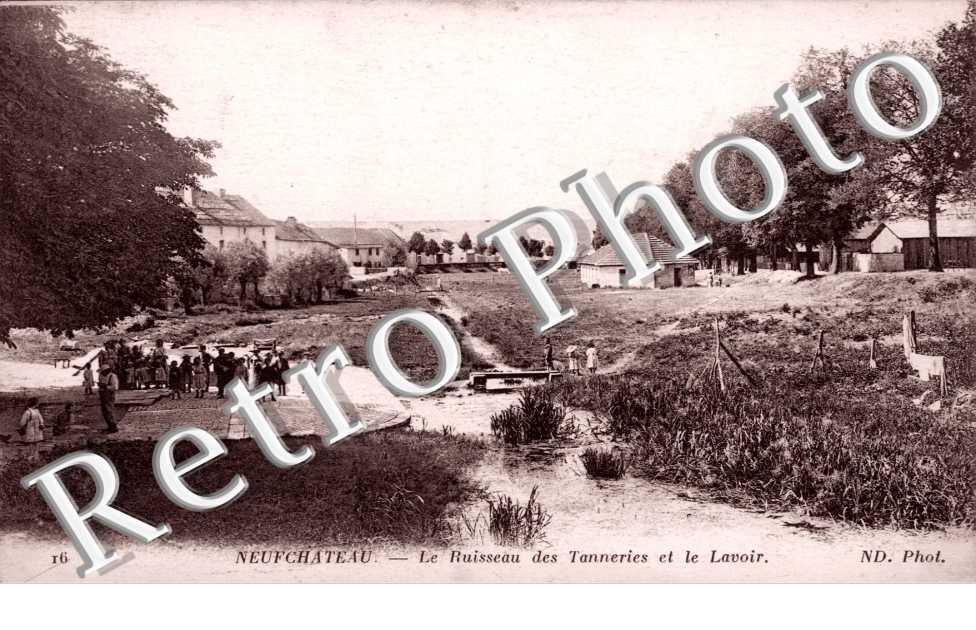 LE RUISSEAU DES TANNERIES ET LE LAVOIR