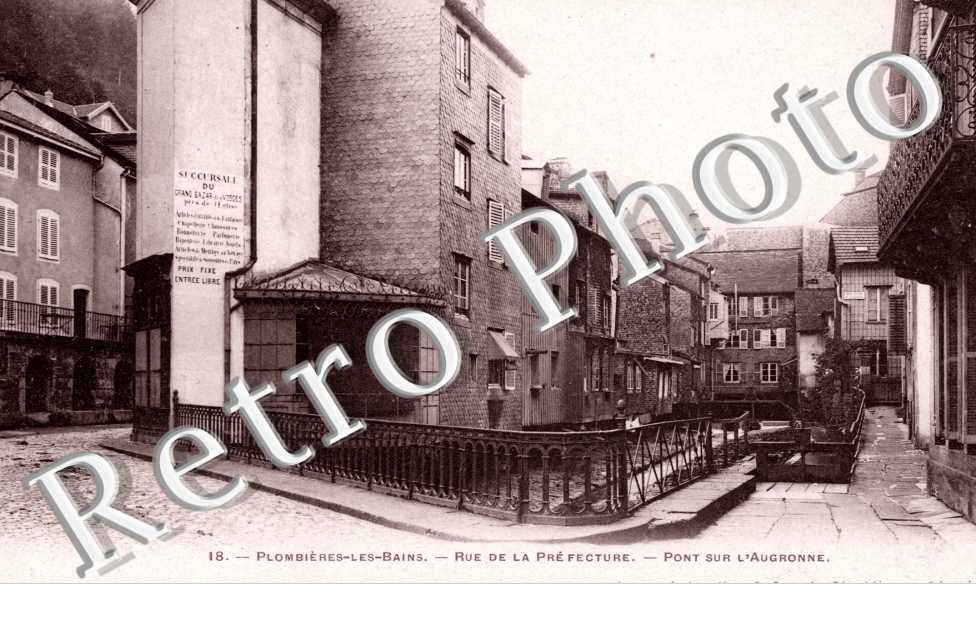 Rue de la Prefecture, Pont sur l'Augronne