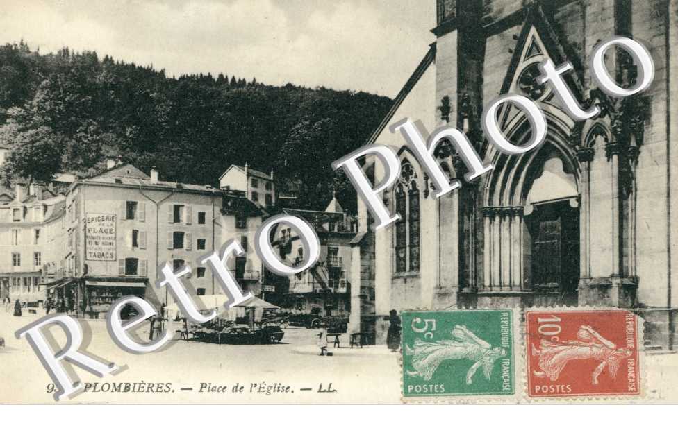 la Place de l'Eglise 
