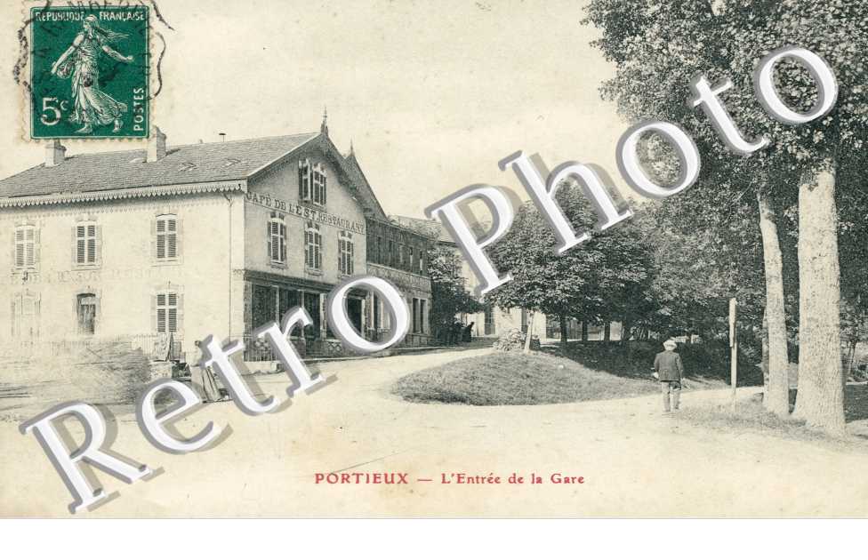 Entree de la Gare