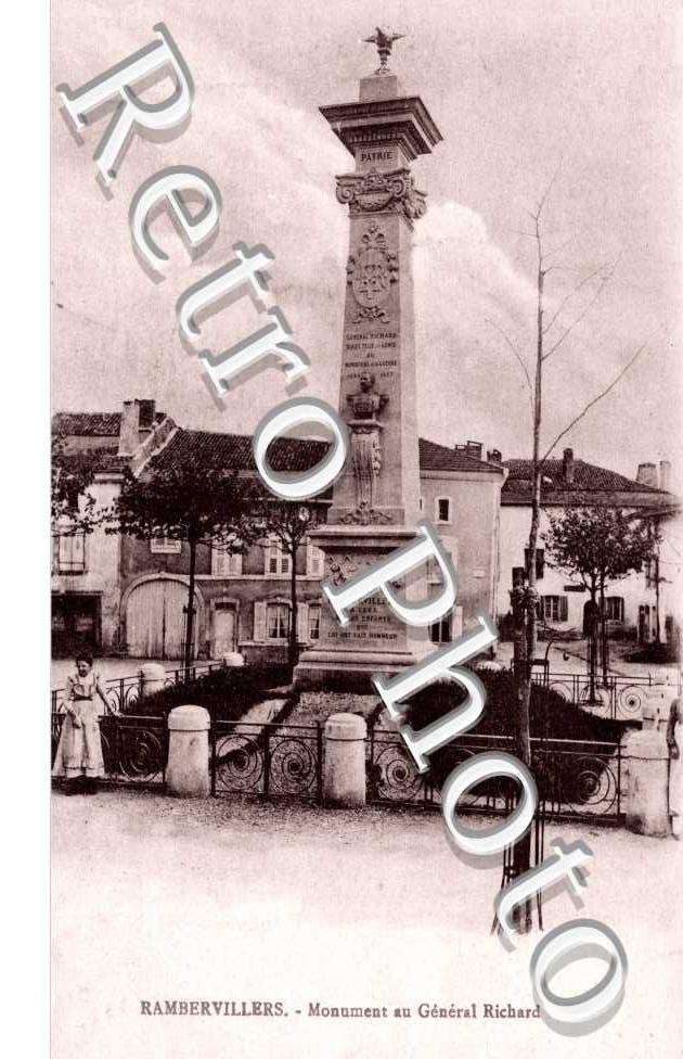Monument  au general Richard