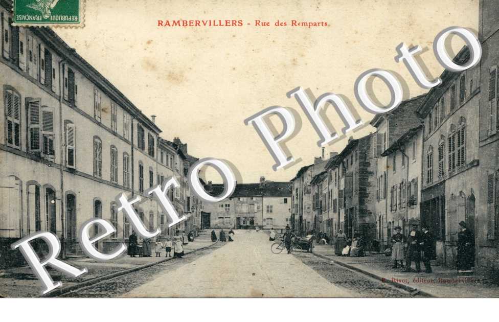 la Rue des Remparts