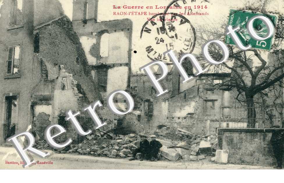 Une maison bombardee