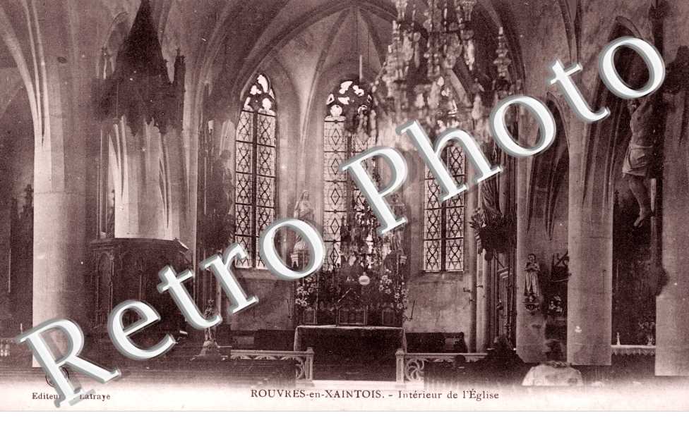 Interieur de l'eglise
