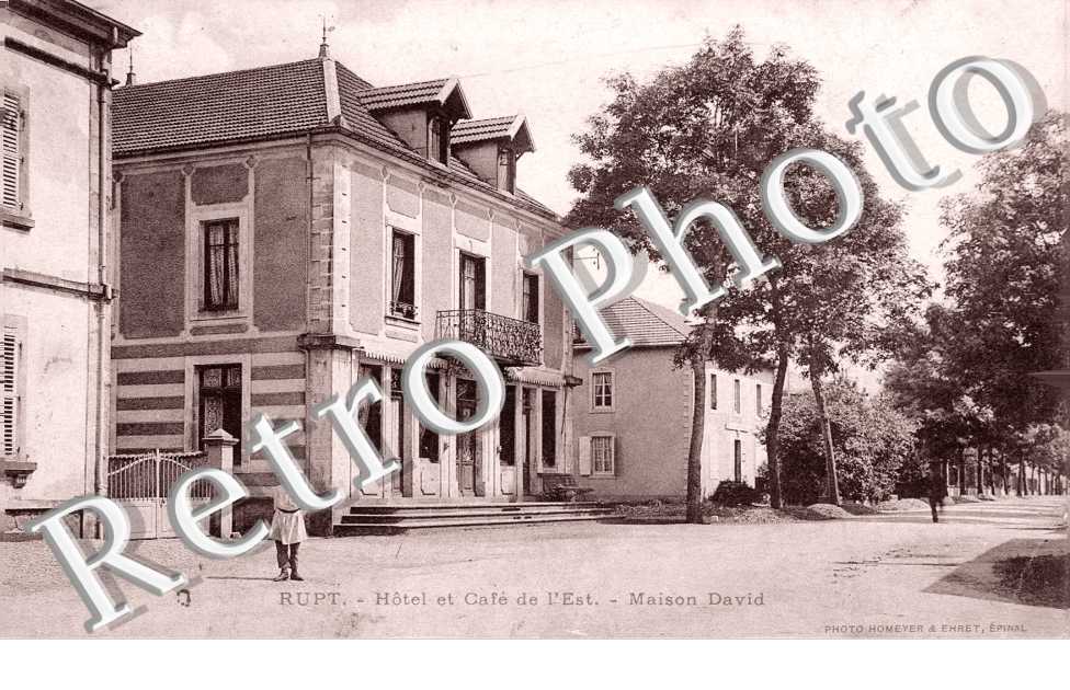 Hotel et Cafe de l'Est, Maison David