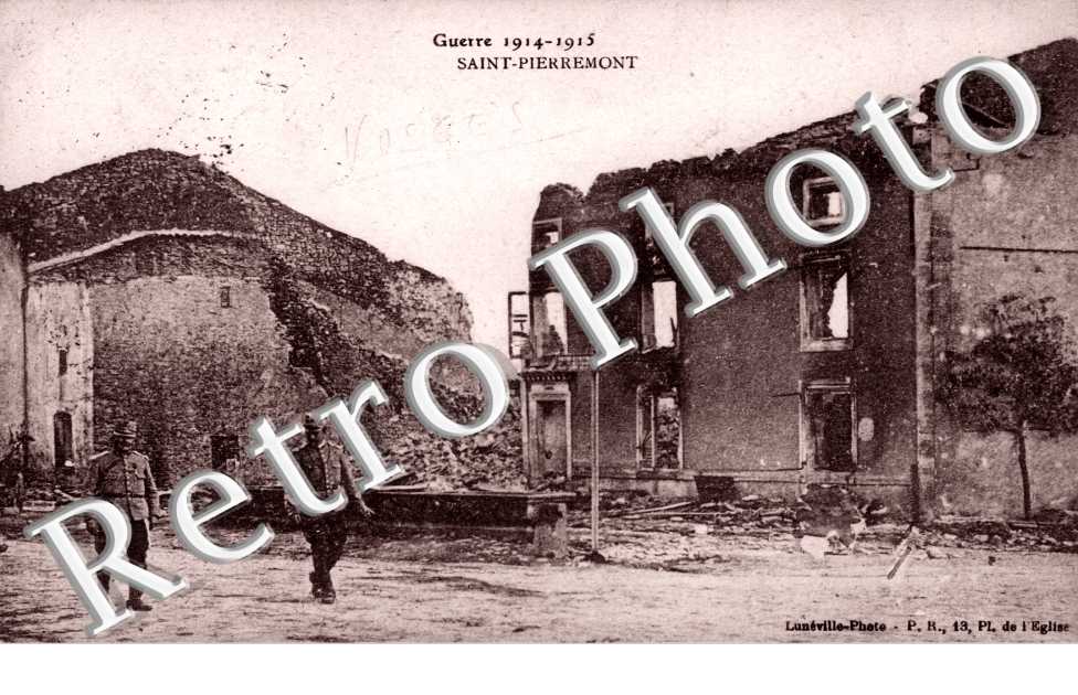 Le Village bombarde