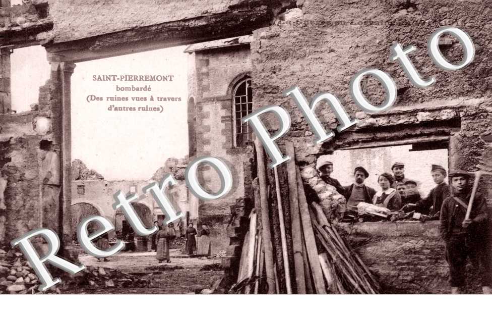 Le Village bombarde et les ruines